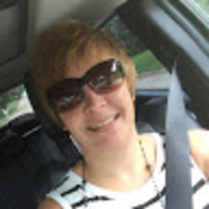 Meet your Posher, Lynette